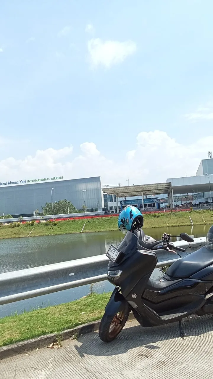 Ahmad Yani Airport